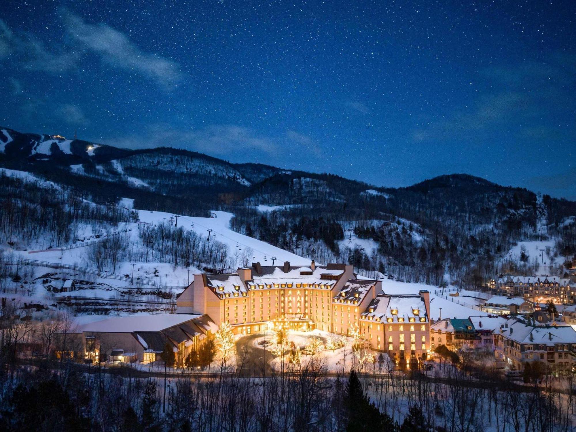 Hotel Fairmont Tremblant Esterno foto
